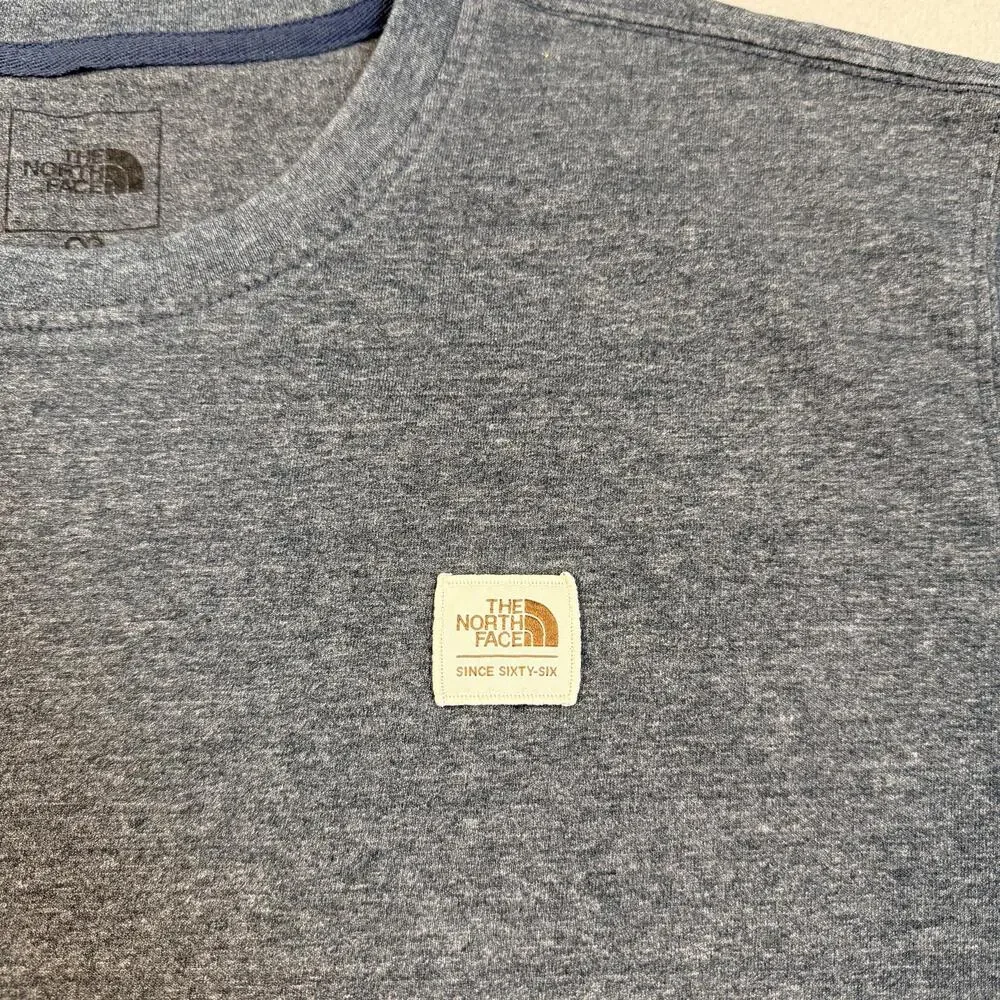 The North Face Shirt Mens XL Blue Heather Patch Logo Tagless Crewneck Tee